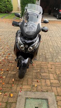 DAFRA MAXSYM 400i 